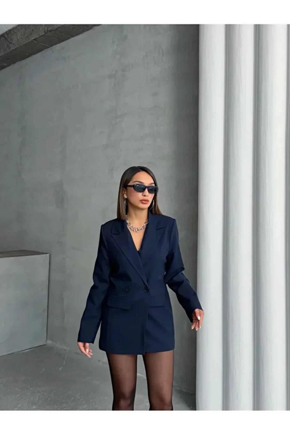 Kadın Oversize Poliviskon Premium Kumaş Astarlı  Lacivert Blazer Ceket – Modern ve Şık Tasarım