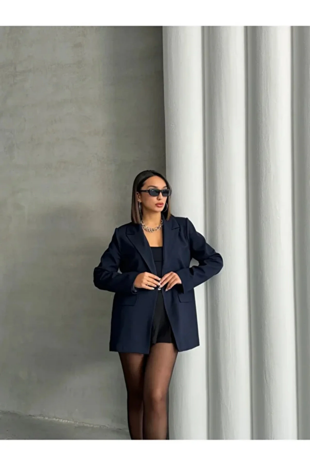 Kadın Oversize Poliviskon Premium Kumaş Astarlı  Lacivert Blazer Ceket – Modern ve Şık Tasarım