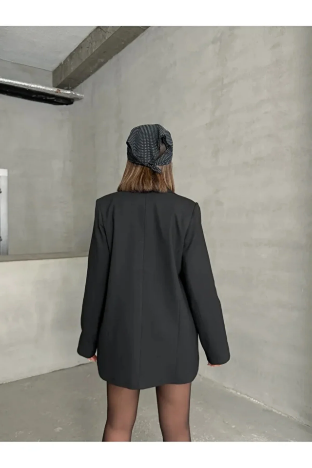 Kadın Oversize Poliviskon Premium Kumaş Astarlı  Siyah Blazer Ceket – Modern ve Şık Tasarım