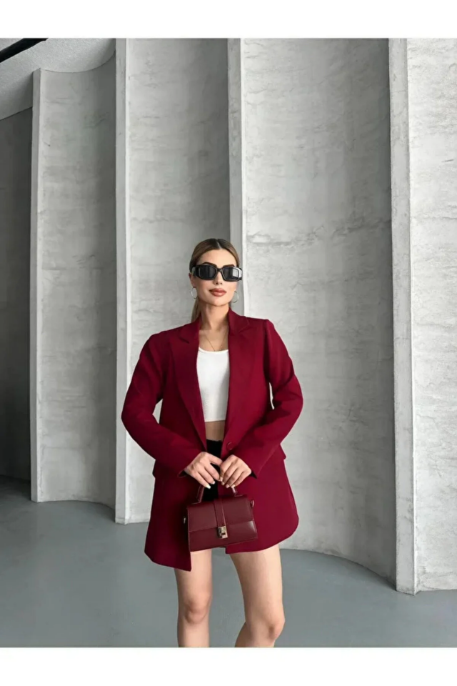 Kadın Oversize Poliviskon Premium Kumaş Astarlı  Kırmızı Blazer Ceket – Modern ve Şık Tasarım